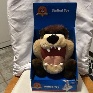 Older , but new !!  1997 Looney Tunes Tasmanian devil. 10”doll in perfect